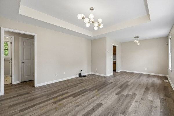 776 Princeton Cir - Photo 3 of 24