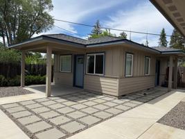 featured image of 1609 Ne 8th St #2