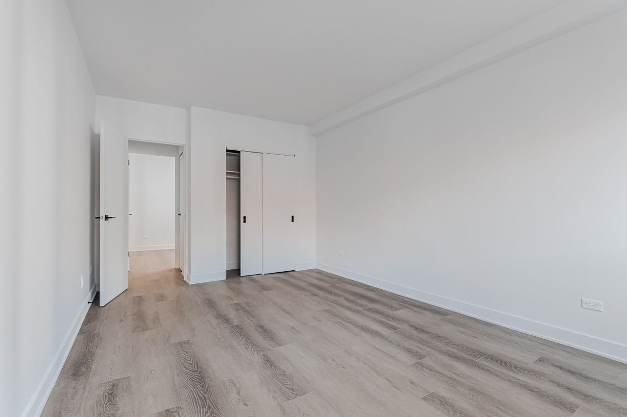 1615 Jules-Poitras - Photo 6 of 24