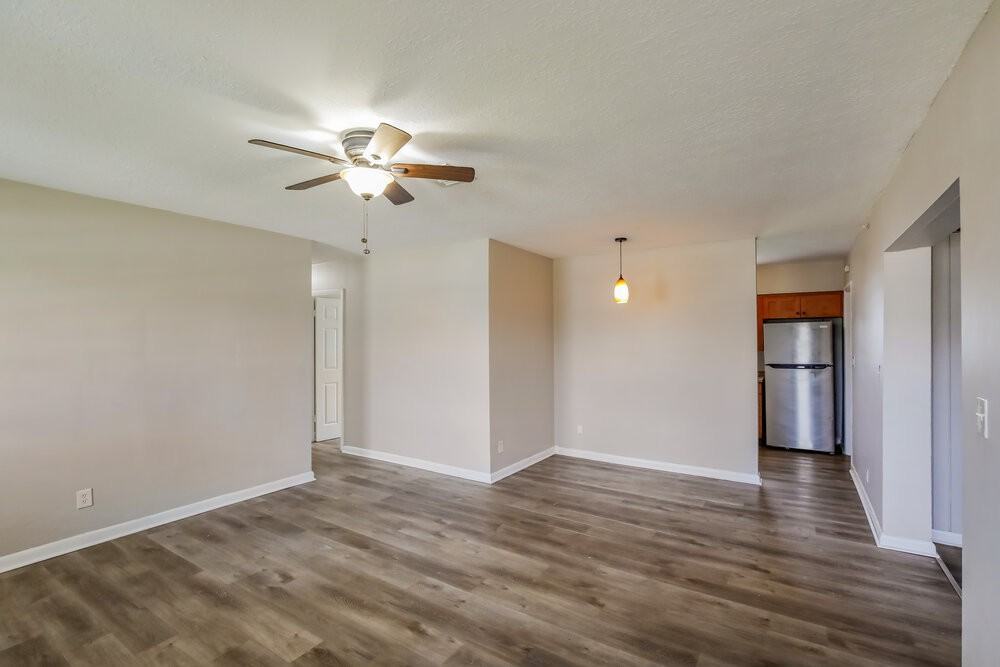 3270 Nw 177th Ter - Photo 5 of 16