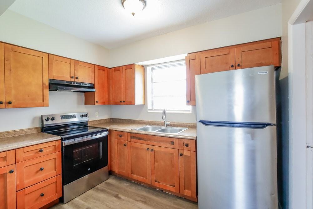 3270 Nw 177th Ter - Photo 6 of 16