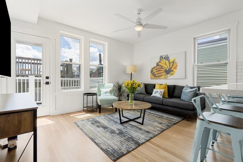 1 Bed / 1 Bath Apartment in South Boston - Photo 5 of 13