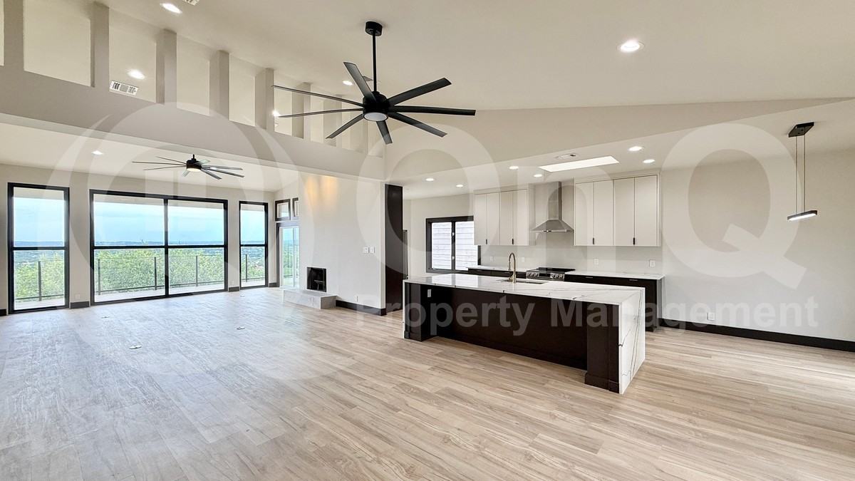 112 Paragon Ct - Photo 4 of 38