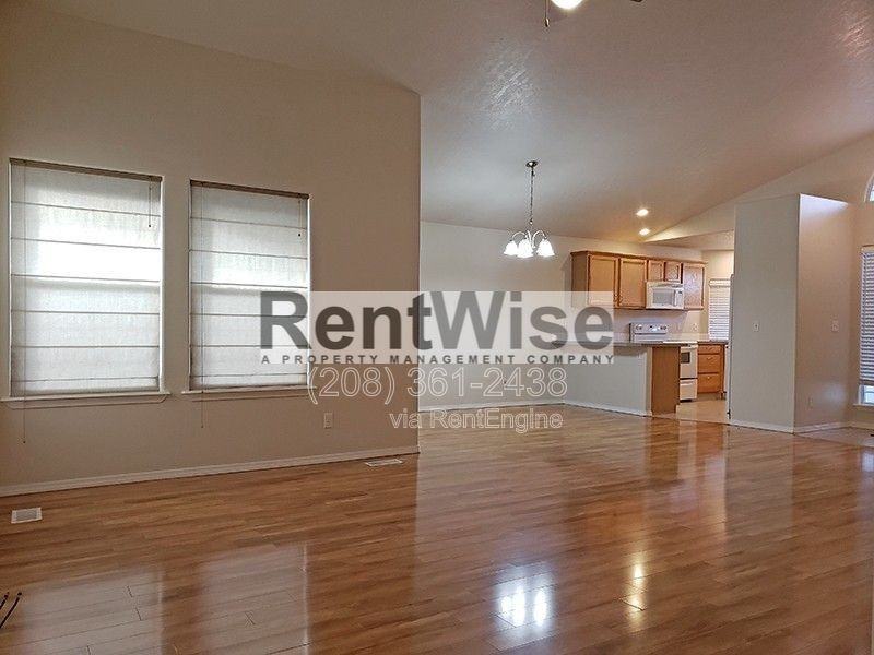 12343 W Abram Dr - Photo 5 of 23