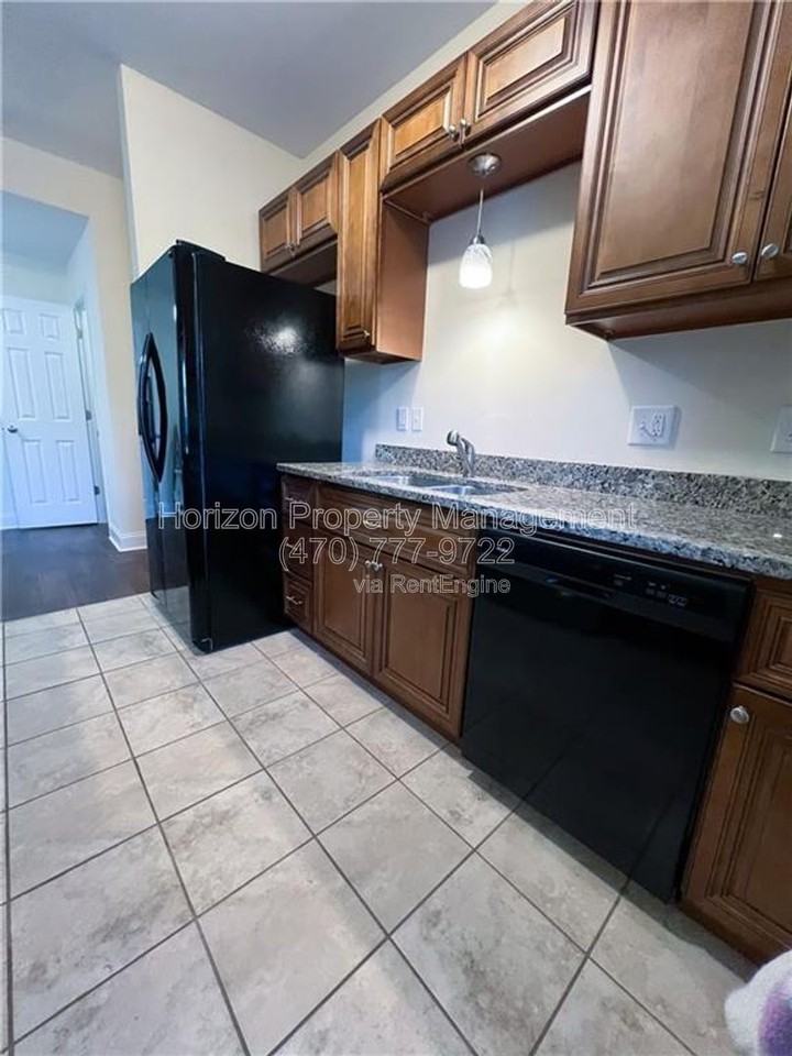 2475 Terrace Vw Nw - Photo 5 of 25