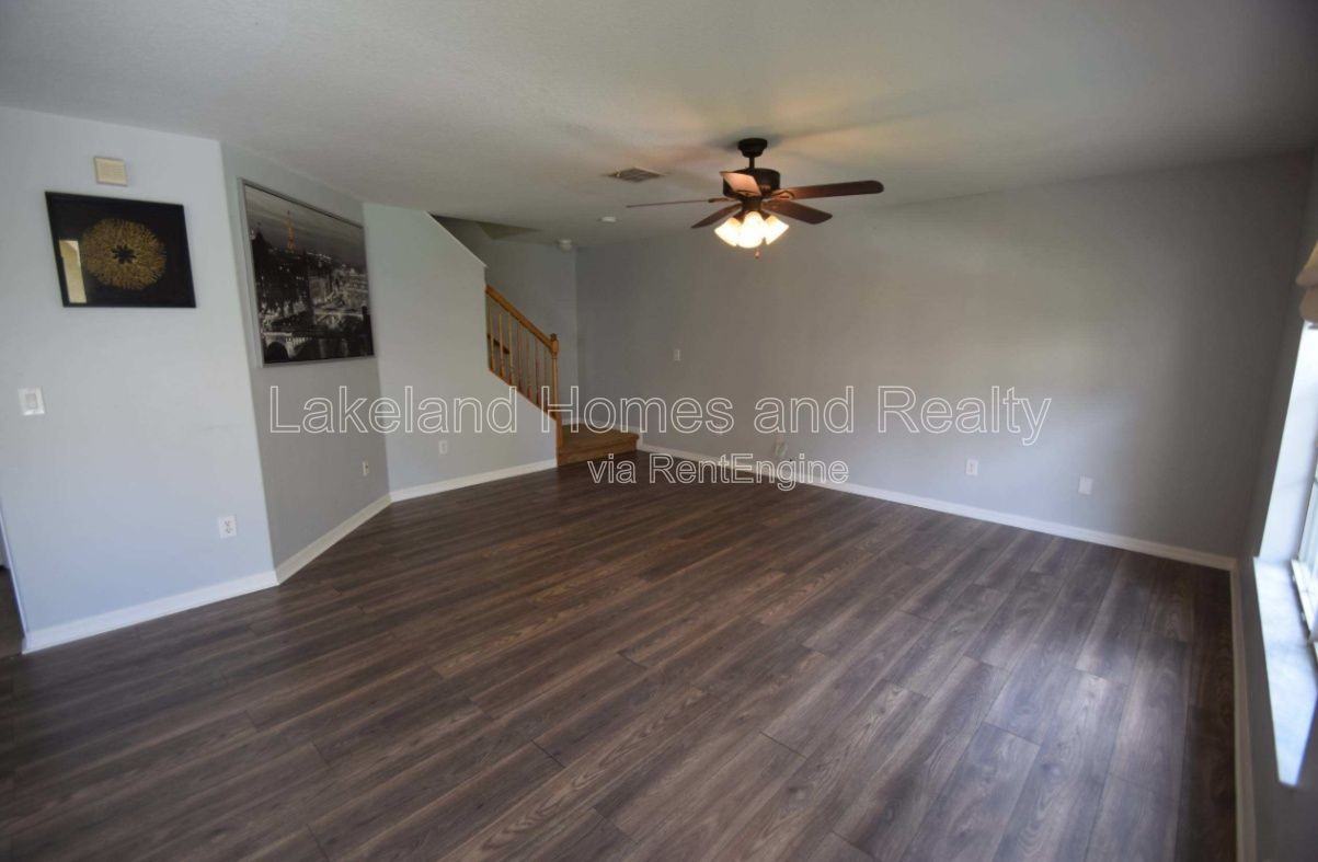 5456 River Rock Rd - Photo 4 of 19
