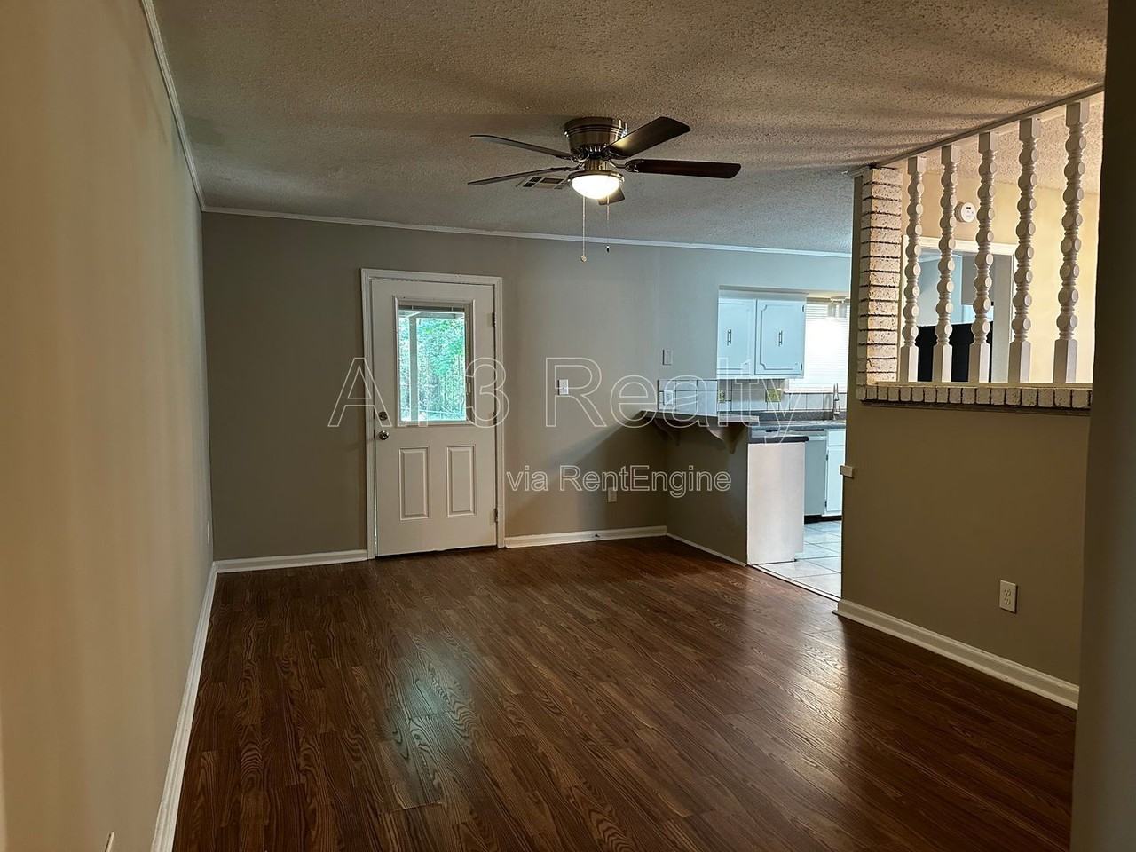1429 Dunbarton Rd - Photo 6 of 30