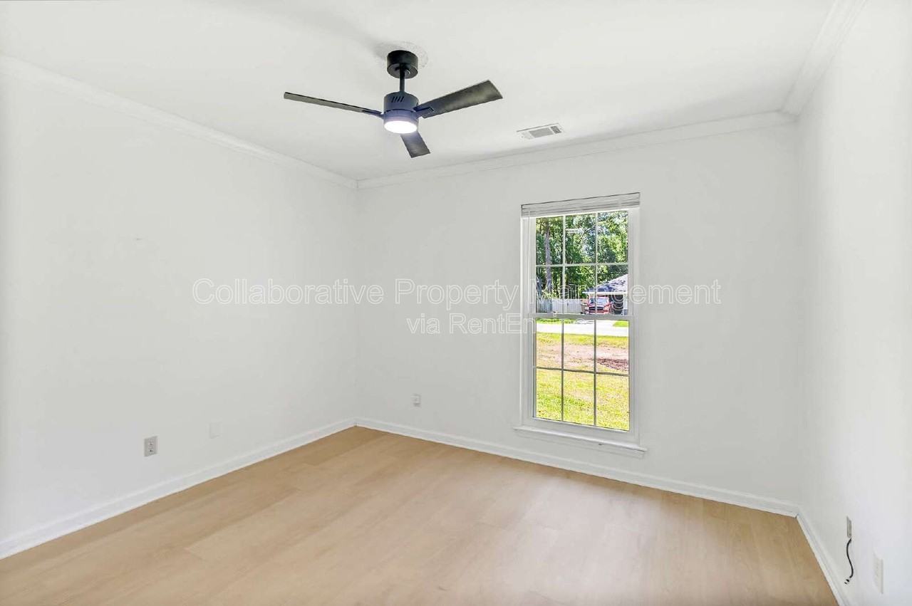 200 Hermitage Dr - Photo 4 of 28