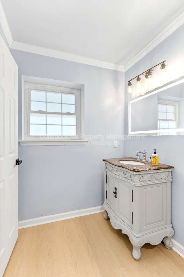 200 Hermitage Dr - Photo 6 of 28