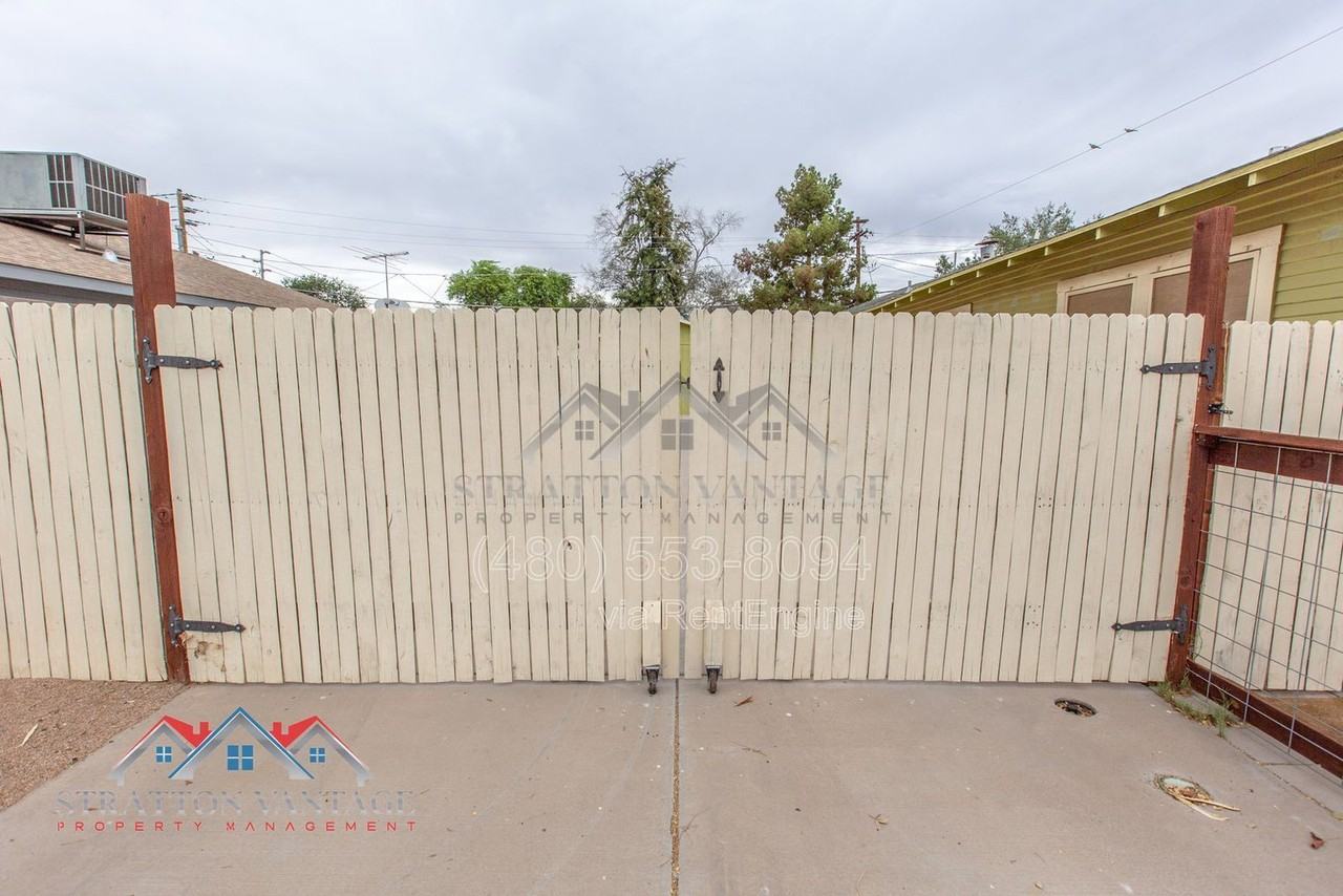 5846 W State Ave - Photo 6 of 50