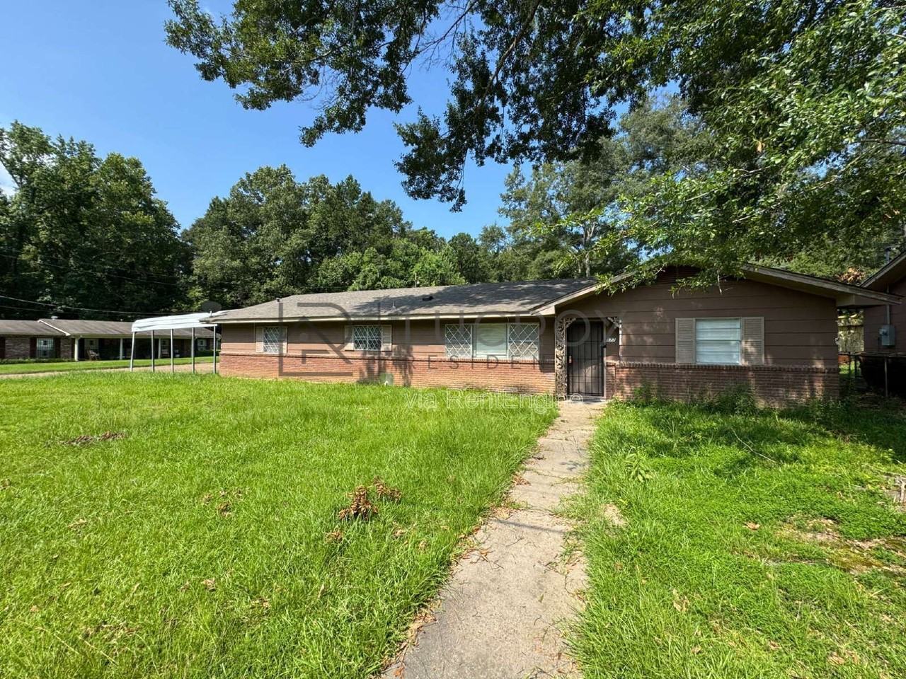 577 Dryden Ave