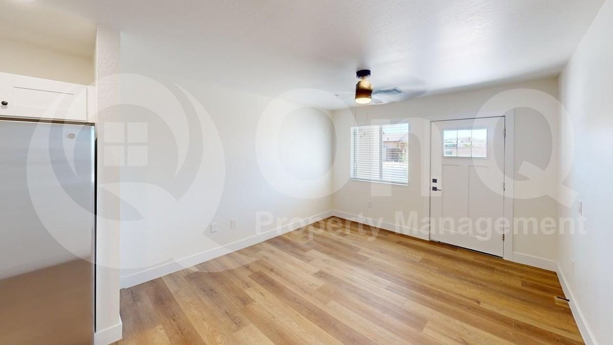410 W Hadley St #2 - Photo 3 of 13
