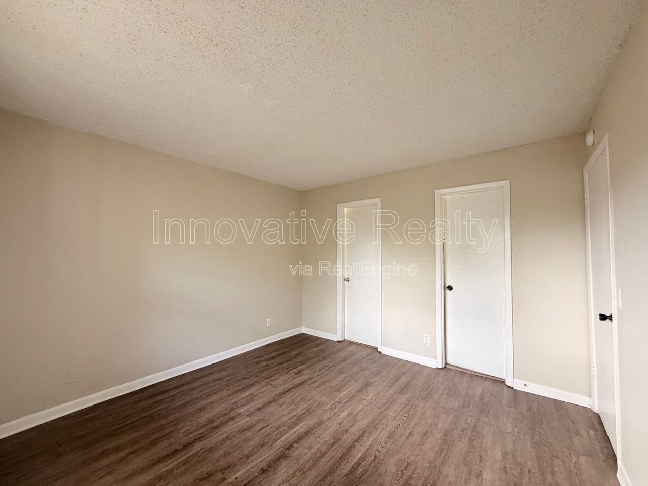 5101 Curry Ford Rd #4 - Photo 6 of 12
