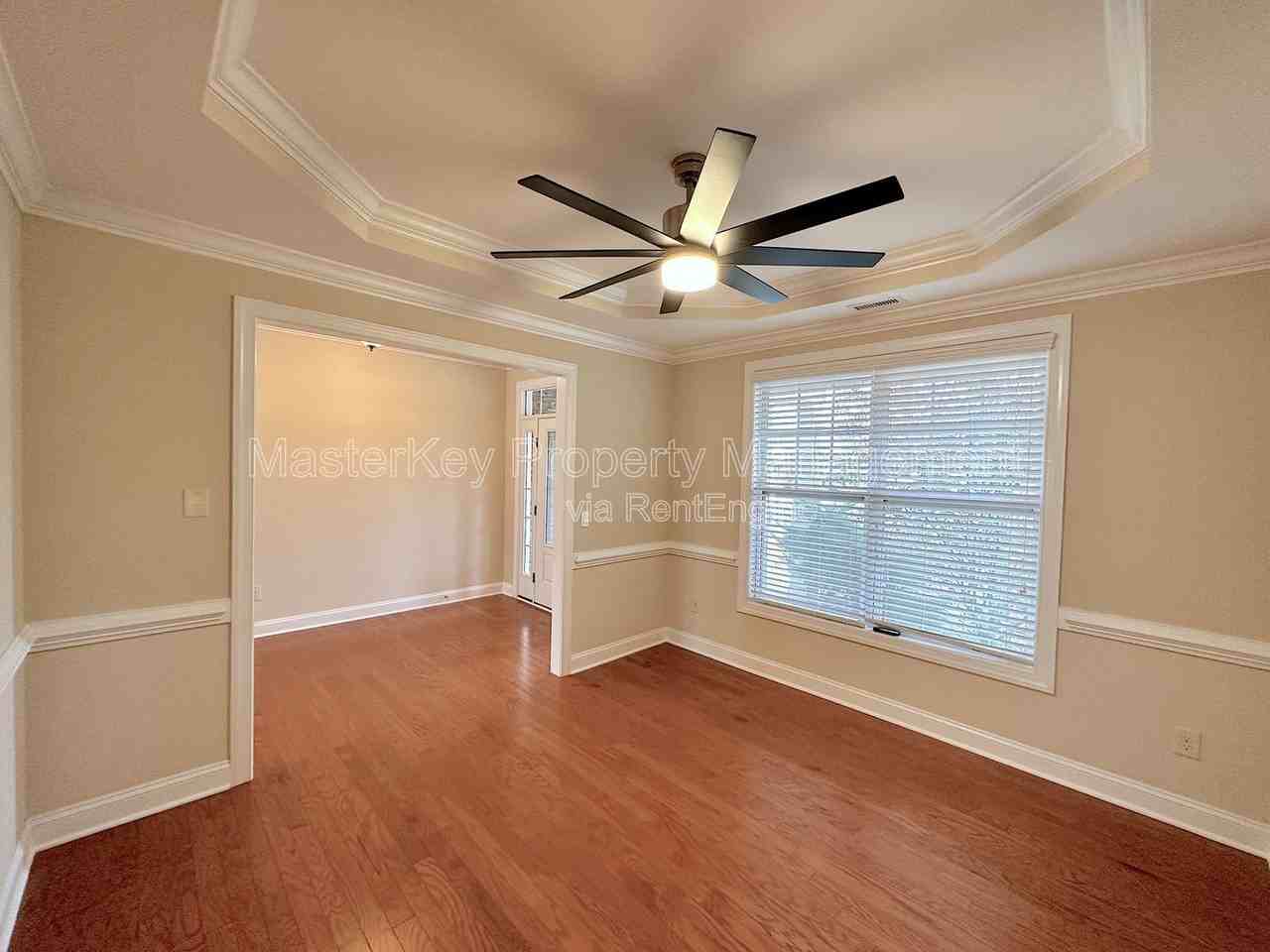 906 Keaton Ridge Ct - Photo 4 of 50