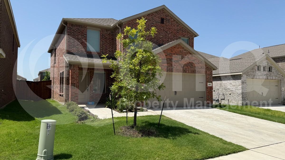 209 Adelina Dr - Photo 2 of 25