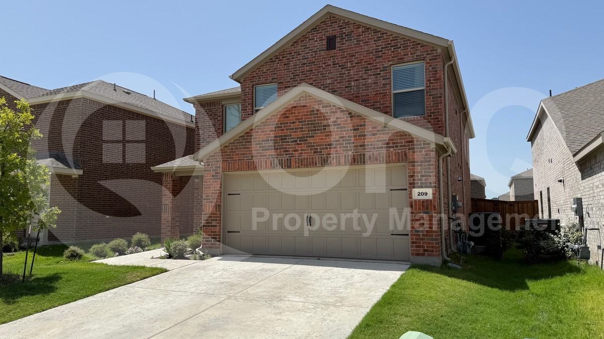 209 Adelina Dr - Photo 3 of 25