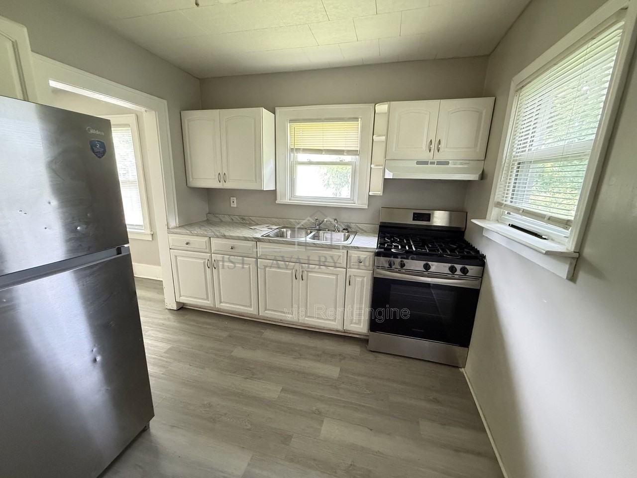 283 Sobul Ave - Photo 7 of 27