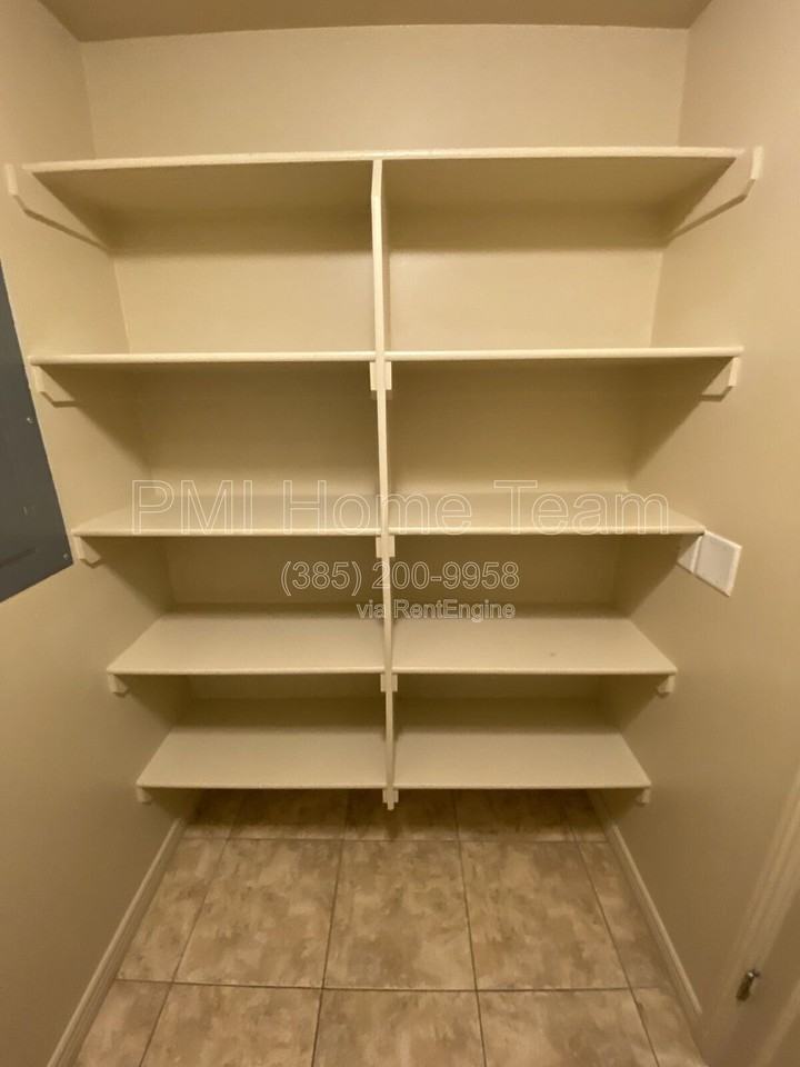 2510 Charleston Ave #G7 - Photo 4 of 14