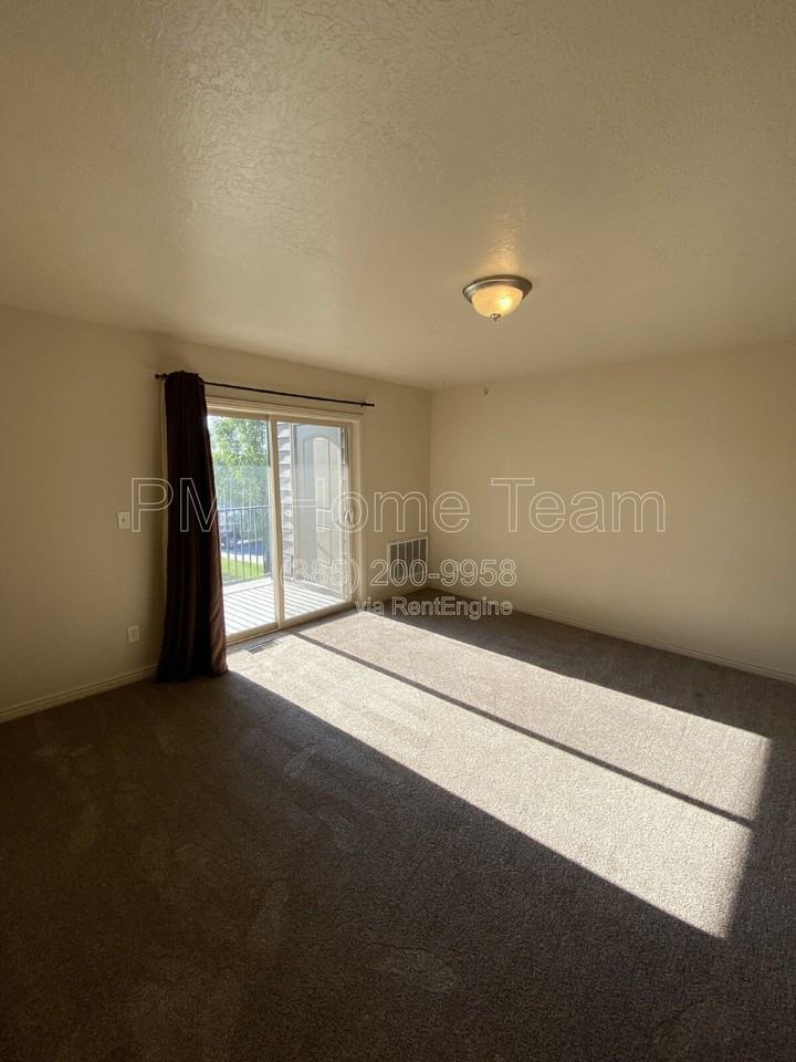 2510 Charleston Ave #G7 - Photo 3 of 11