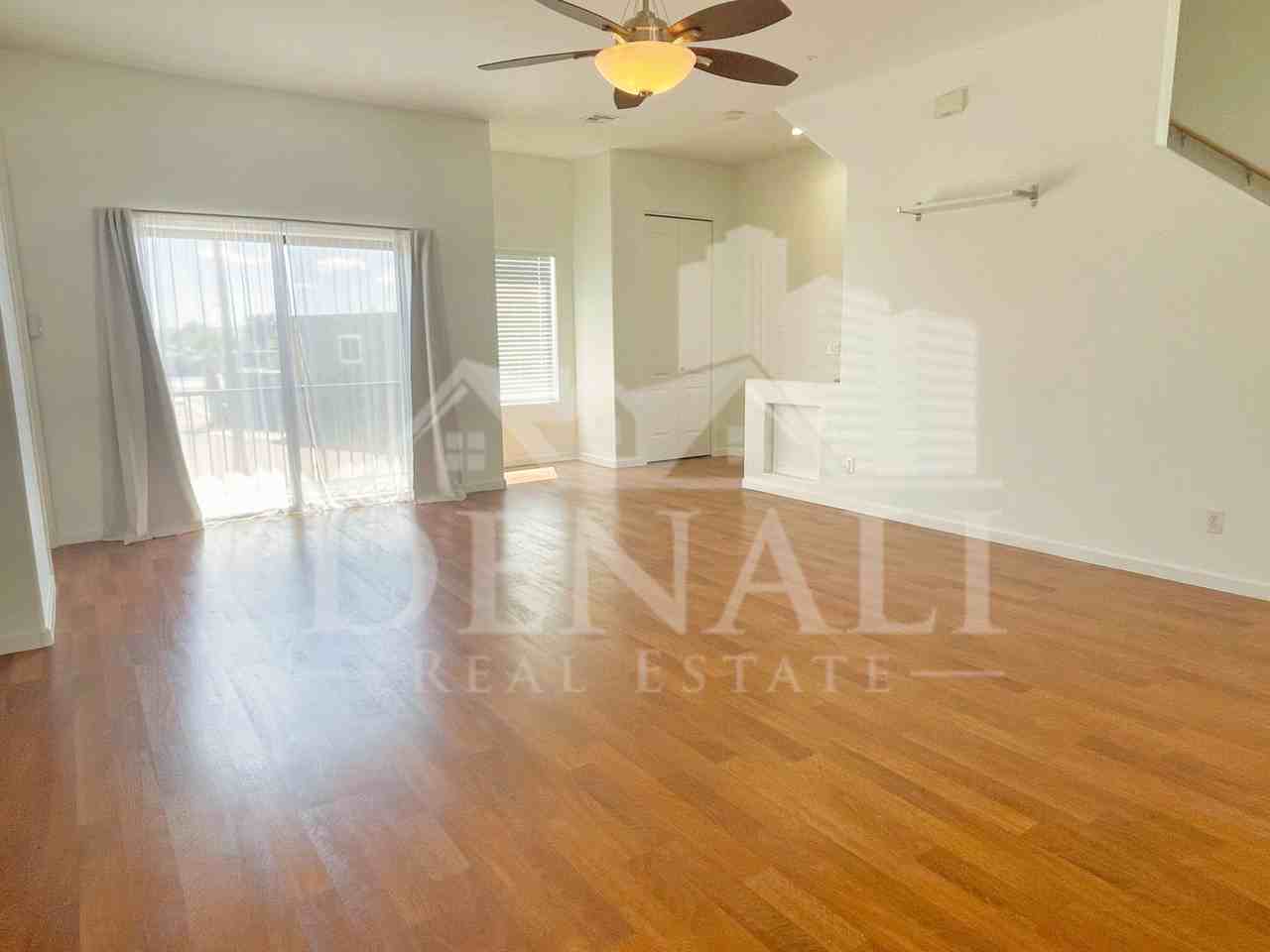4637 E Culver St - Photo 3 of 19