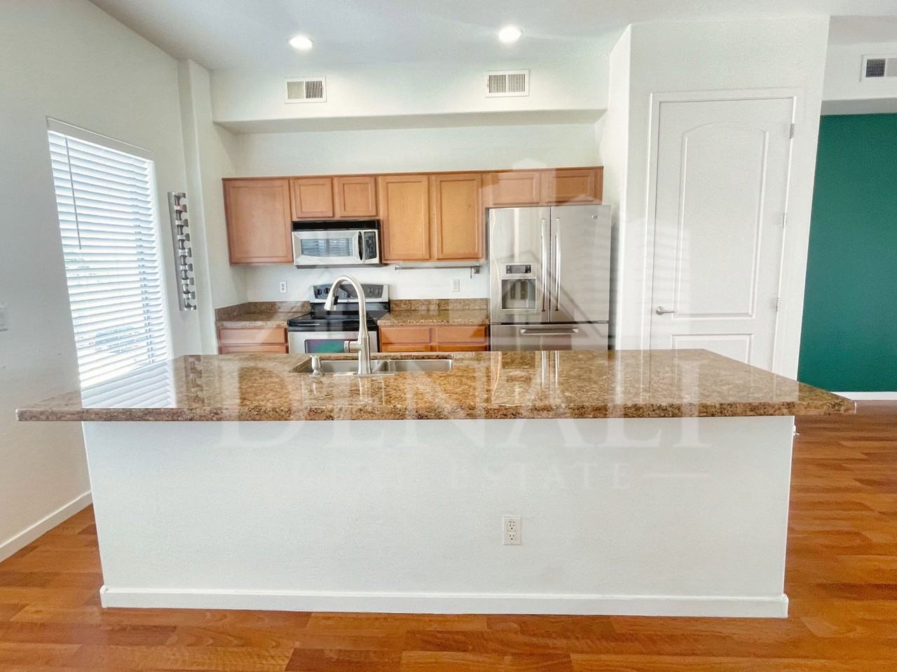 4637 E Culver St - Photo 6 of 19
