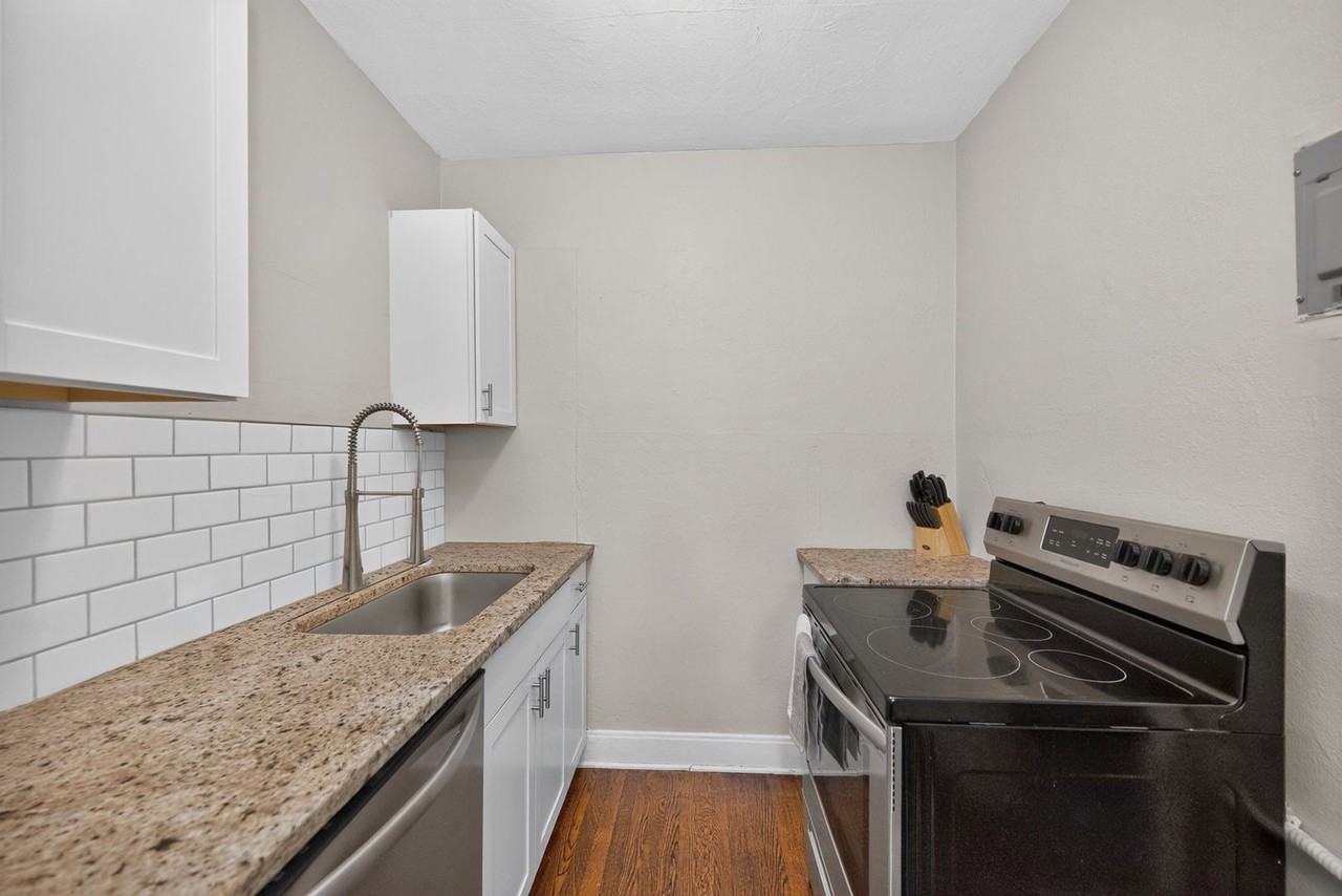 4300 Erie Ave #4 - Photo 2 of 16