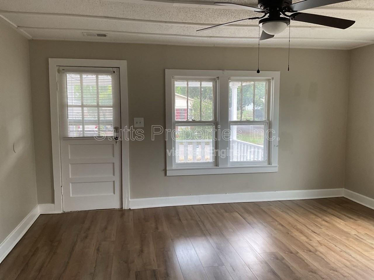 603 Martha Ave - Photo 6 of 10