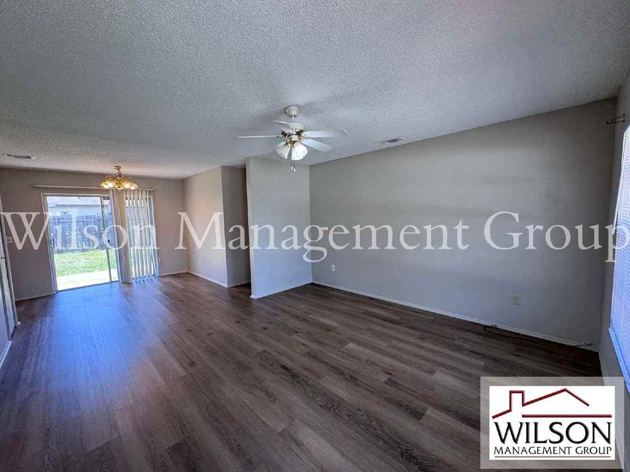 321 Northern Durango Ave - Photo 3 of 30