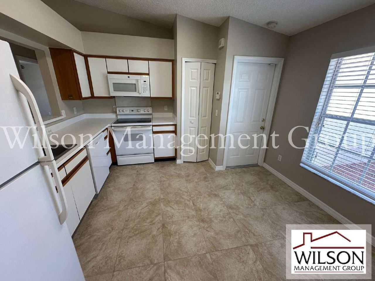 660 Marlene Dr - Photo 4 of 26
