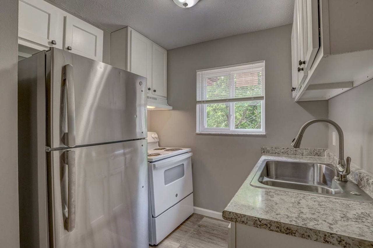 1589 Glen Parker Ave #11 - Photo 5 of 14