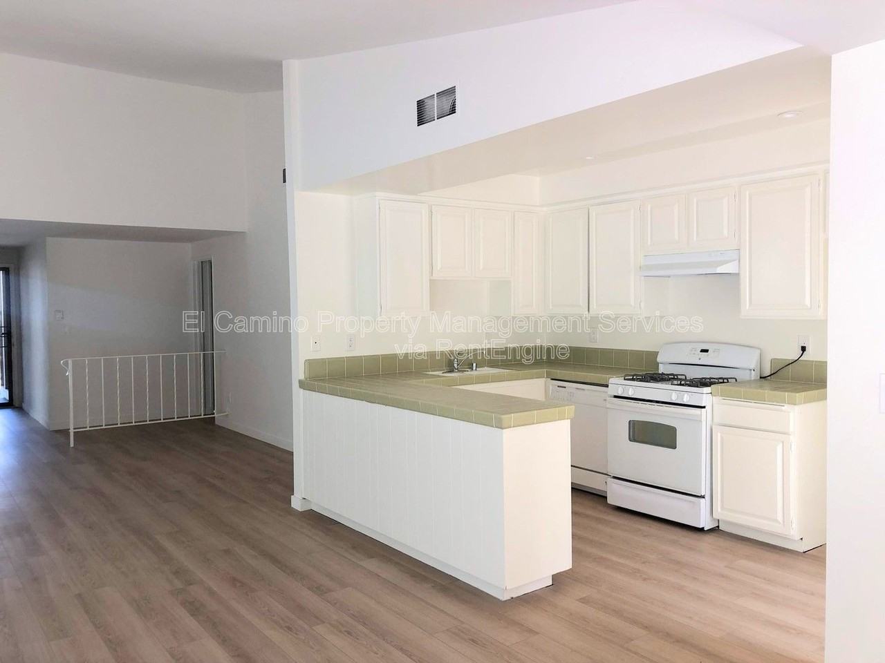 7112 Stewart And Gray Rd - Photo 2 of 22