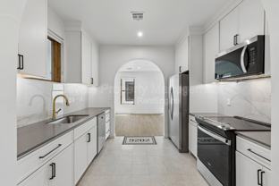 408 Nw 30th St #7A - Photo 1 of 1