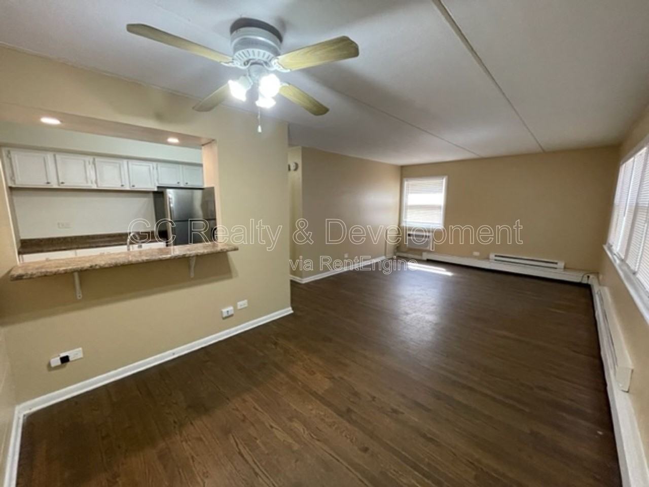 255 Uteg St #4 - Photo 3 of 12