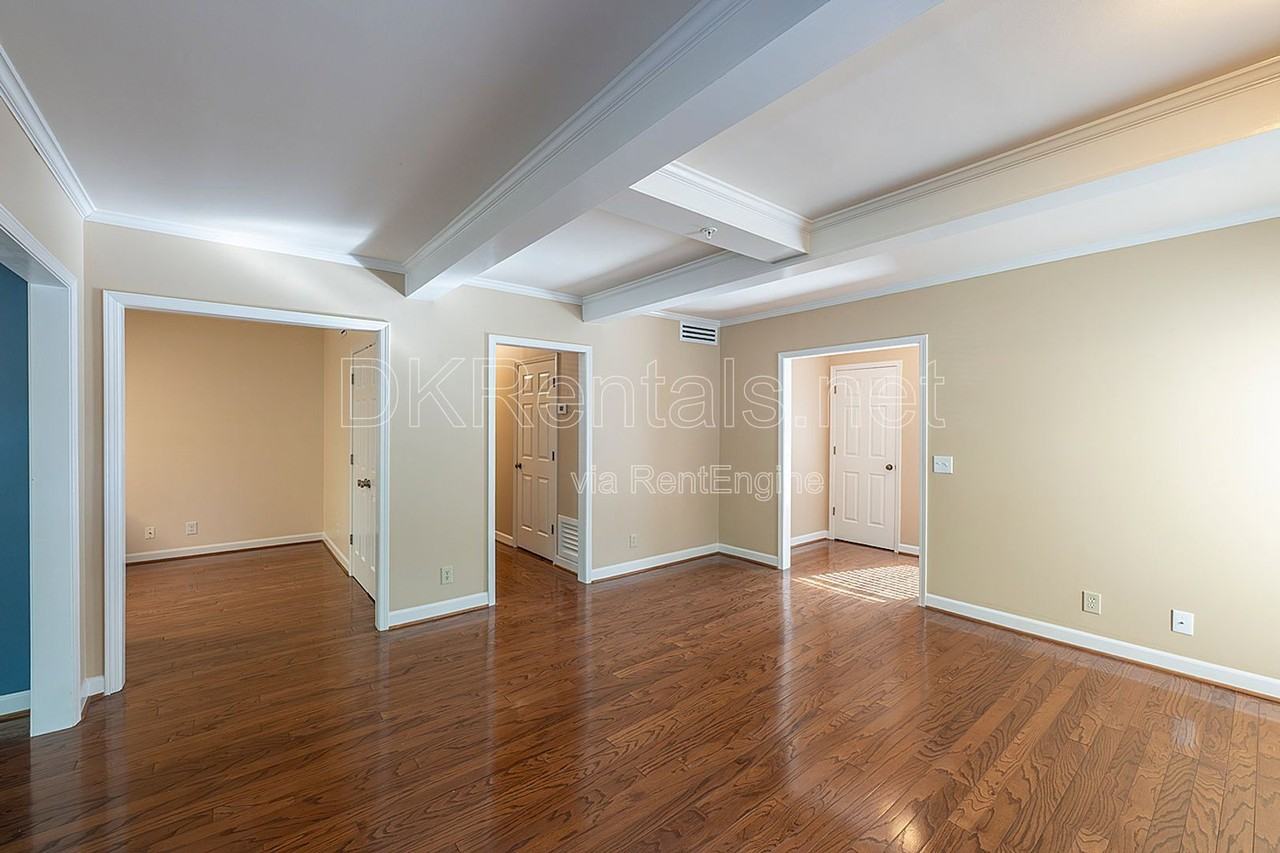 103 Ashling Se - Photo 4 of 20
