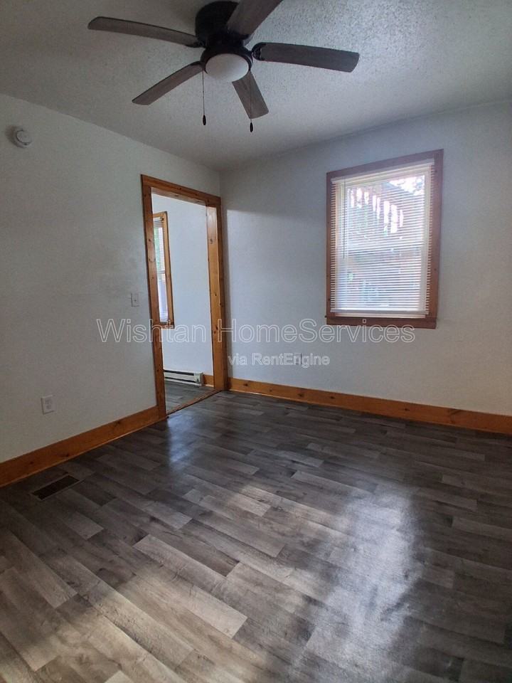 260 N Broad St #3 - Photo 4 of 14