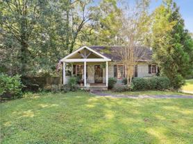 1695 Van Epps St Se - Photo 1 of 1