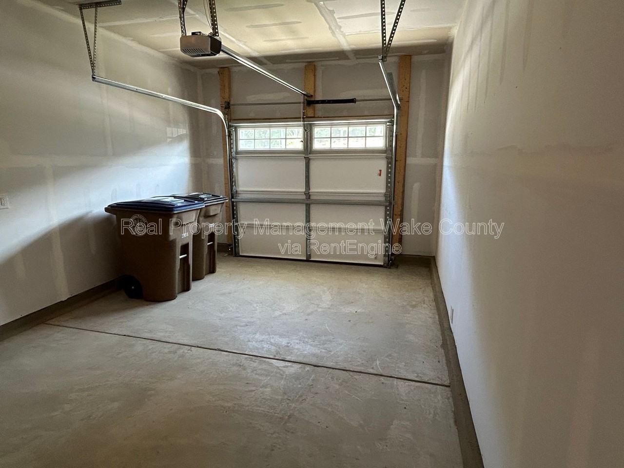 1605 Emory Ridge Way - Photo 3 of 45
