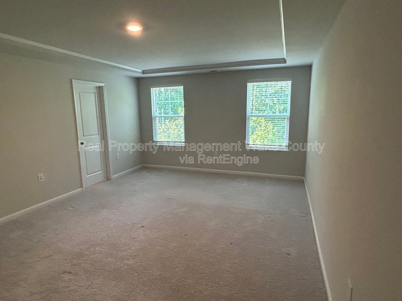 1605 Emory Ridge Way - Photo 6 of 45