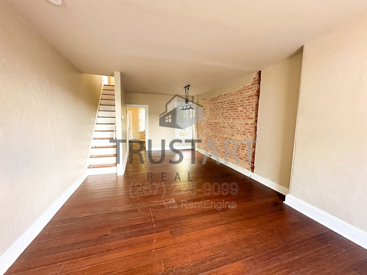 3885 Manor St #1 - Photo 6 of 18
