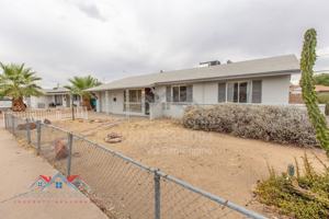 featured image of 2602 W Columbine Dr