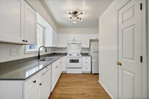 featured image of 205 E Boise Ave #B