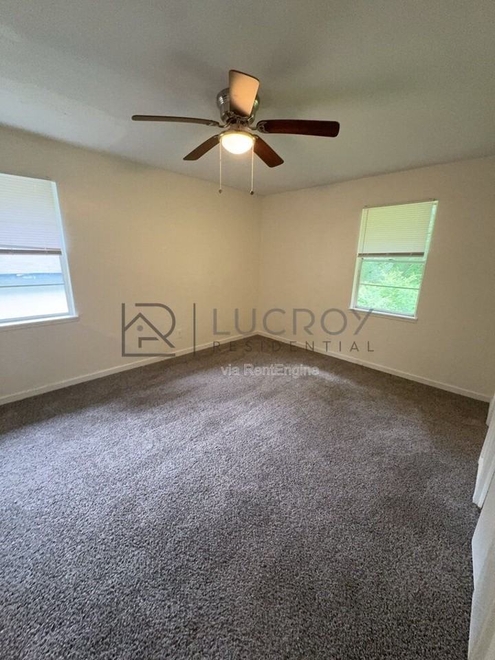 1513 Maria Dr - Photo 7 of 11