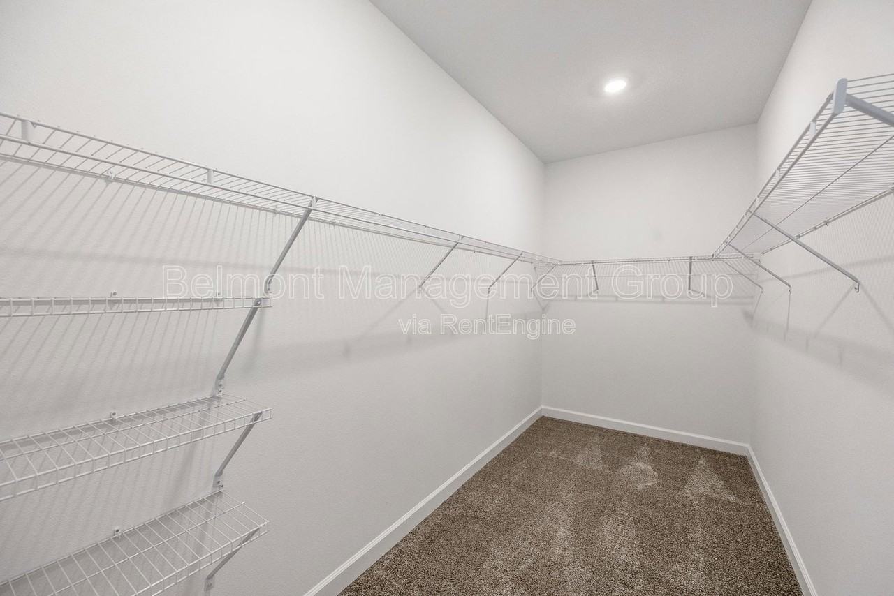 11629 Language Way - Photo 7 of 30