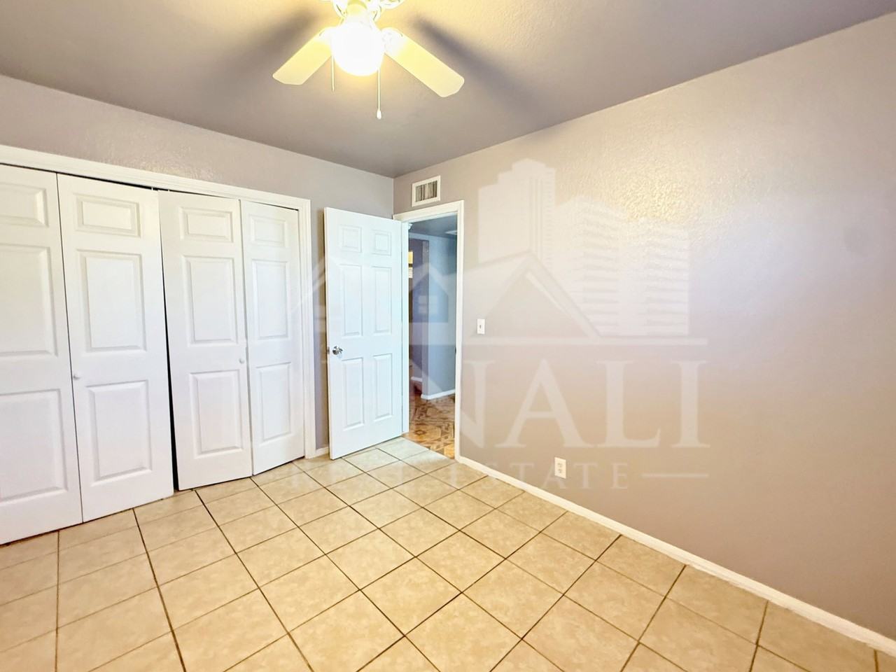 624 E Marilyn Ave #1 - Photo 7 of 12