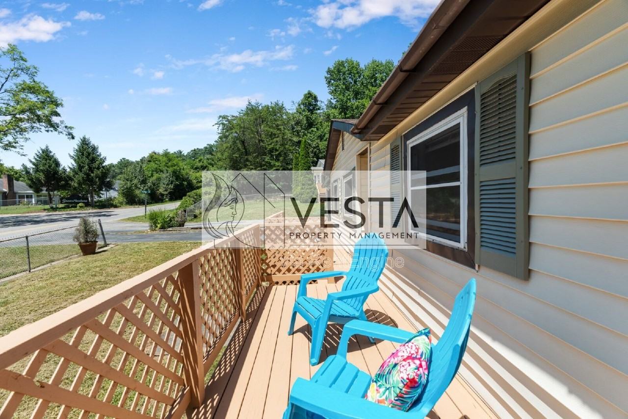688 Upper Grassy Branch Ext - Photo 5 of 31