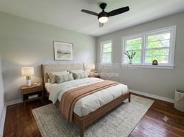 featured image of 401 W 1st St #A