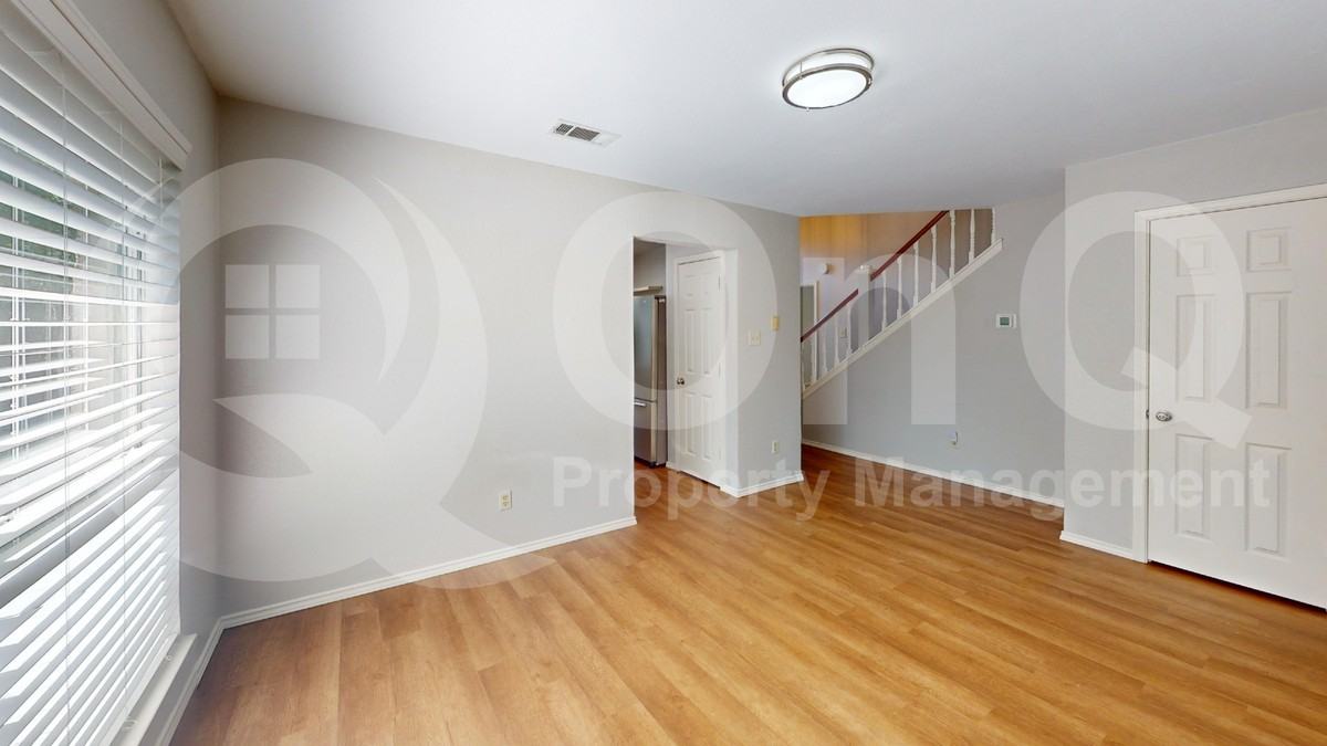 7913 Rice Dr - Photo 7 of 25