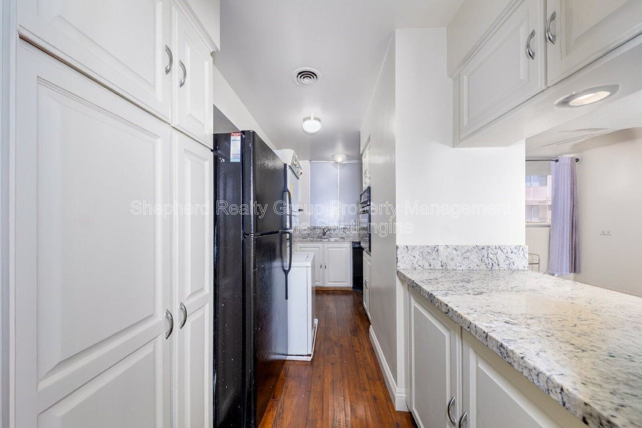 6979 Palm Ct #109B - Photo 4 of 26