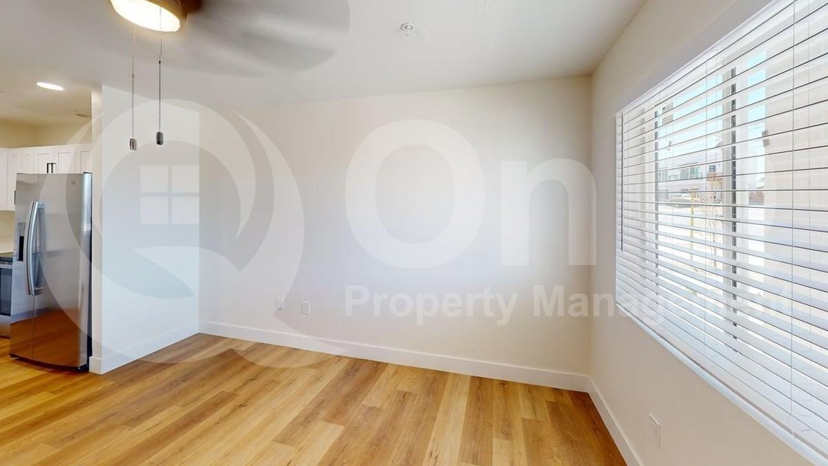 410 W Hadley St #3 - Photo 4 of 12