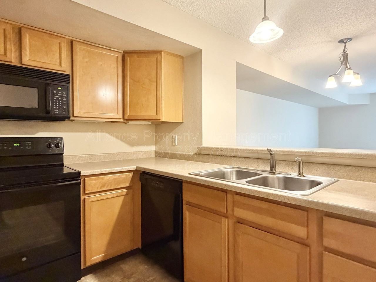 2486 Astrozon Cir - Photo 5 of 16